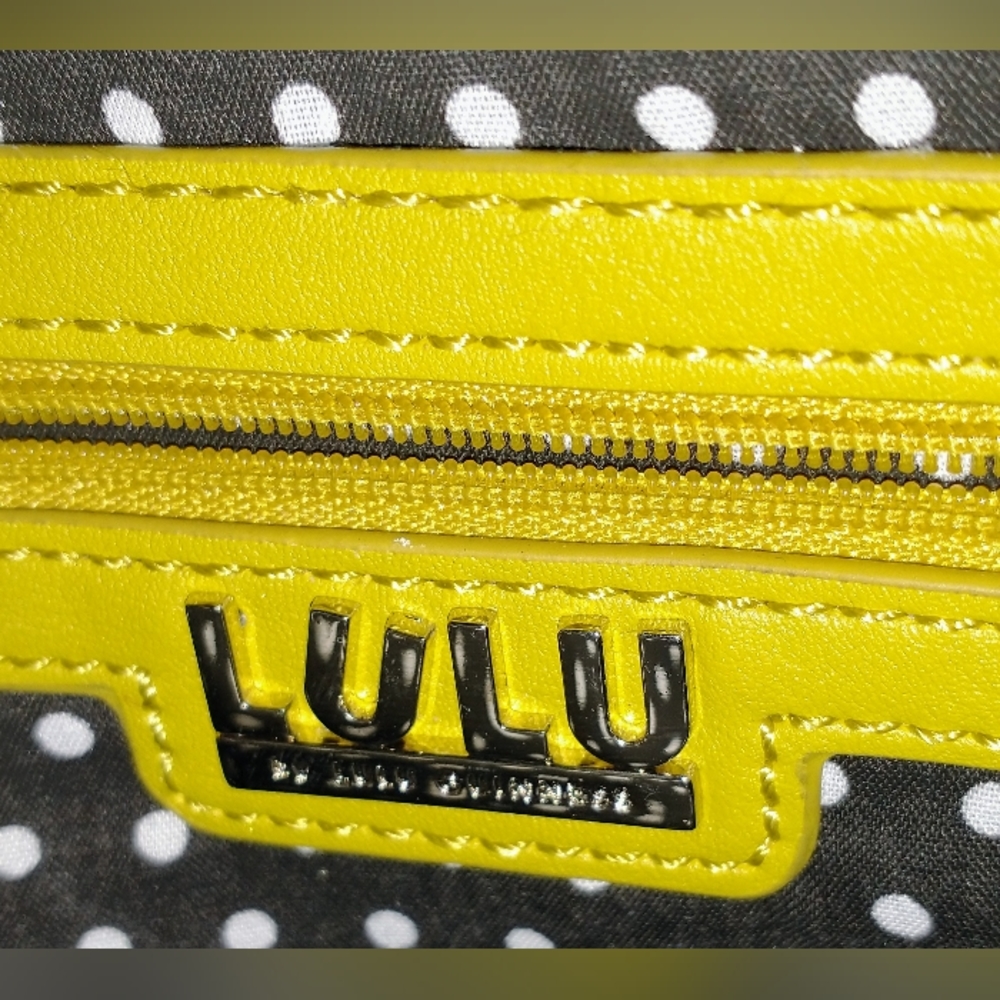 Lulu by Lulu Guinness Lime Green Envelope Style Clutch - Picture 5 of 6